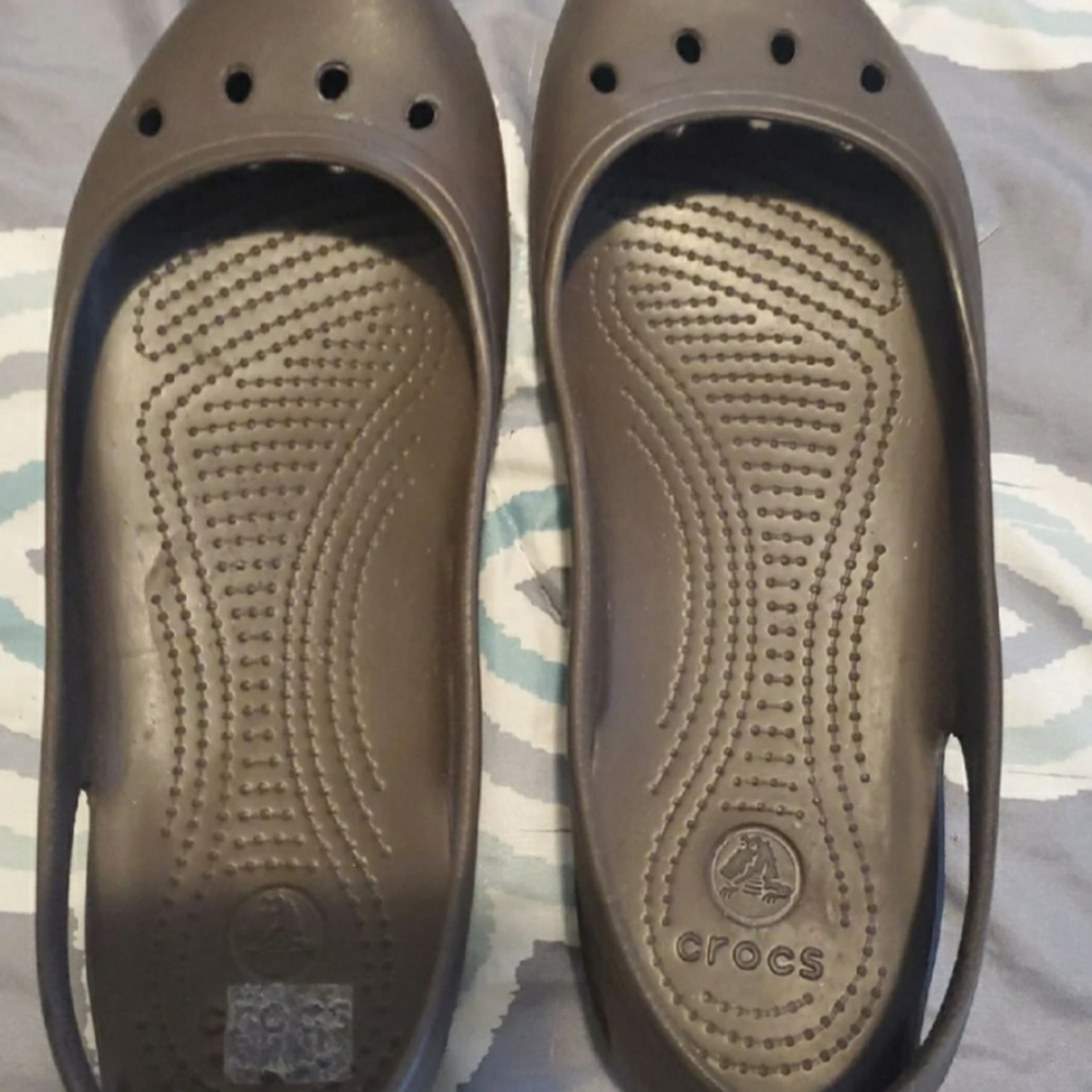 Crocs. Flats